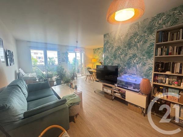 Appartement F3 à vendre  3 pièces - 68 m 2   BEZONS  - 95