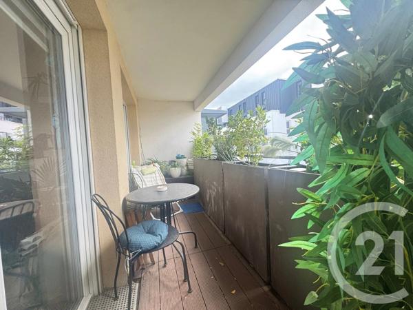 Appartement F3 à vendre  3 pièces - 68 m 2   BEZONS  - 95