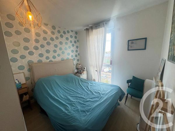 Appartement F3 à vendre  3 pièces - 68 m 2   BEZONS  - 95