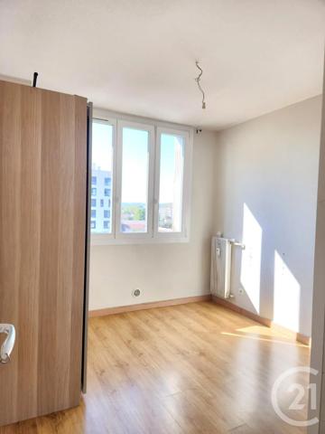 Appartement F2 à vendre  2 pièces - 39,54 m 2   VILLEURBANNE  - 69