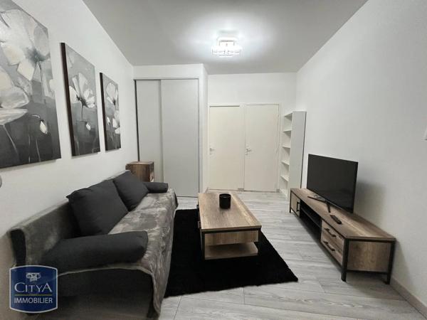 Appartement à louer 2 pièces 42.9m² Saint-Étienne (42100)