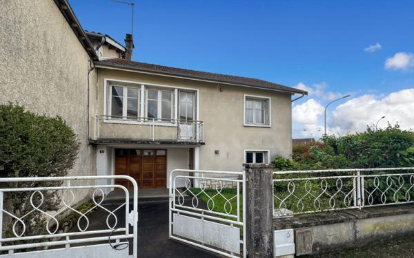 Maison à vendre    4 pièces •  Saint-Astier