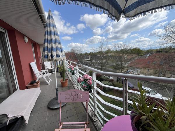 Lons (64140) APPARTEMENT 3 PIÈCES 70 M2 - TERRASSE VUE PYRÉNÉES