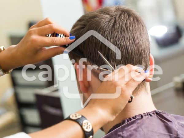 Fonds de commerce salon de coiffure de 58m2 à vendre ANGERS (49)