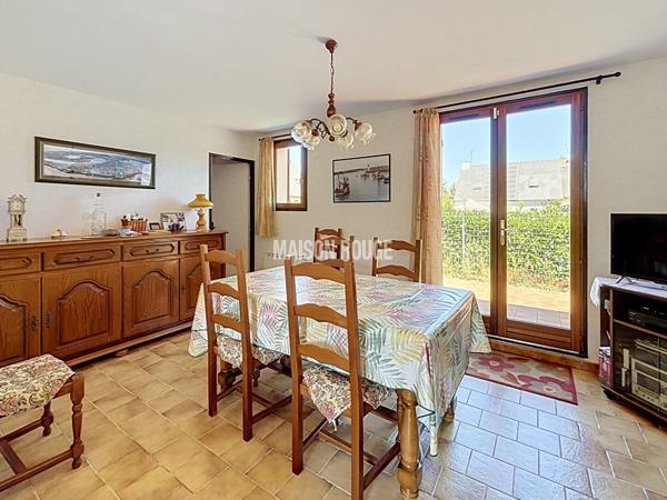 Maison familiale 5 pièces avec chambre au rez-de-chaussée et garage à Pleurtuit proche centre