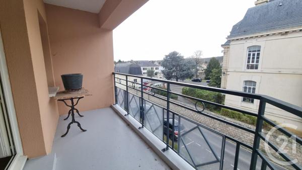 Appartement F2 à vendre  2 pièces - 41,91 m2 L ISLE ADAM - 95