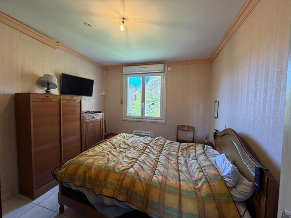 Pavillon sur Sous-sol proche centre ville de Baugé !