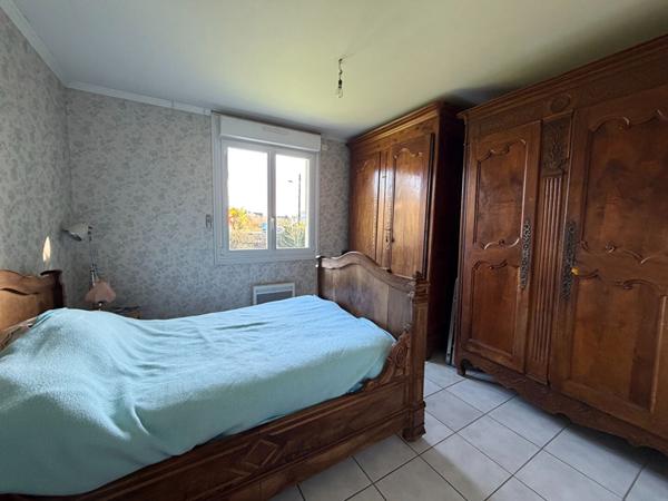 Pavillon sur Sous-sol proche centre ville de Baugé !