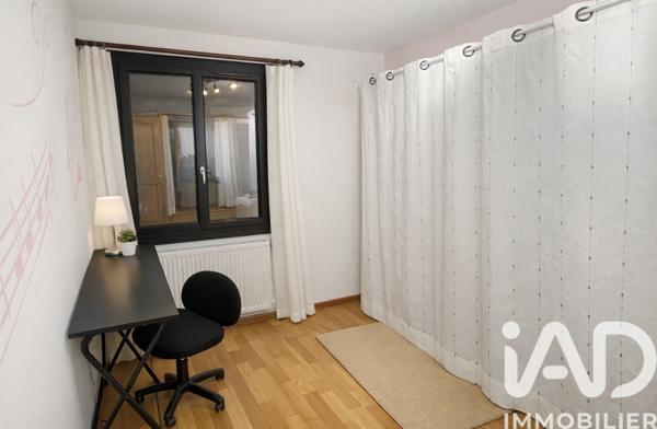Maison à vendre 9 pièces 180 m² Saint-Hilaire-de-la-Côte