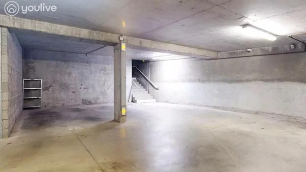 2-pièces lumineux 46 m² – parking, calme et transports à pied