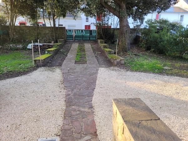 Maison individuelle intégralement rénovée à deux pas de la mer et de la gare TGV