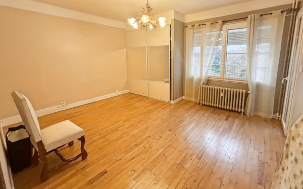 Appartement à louer    3 pièces •  Agen