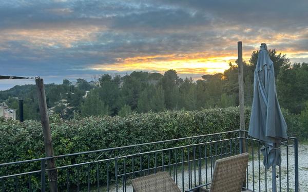 Maison à vendre    5 pièces •  Aramon