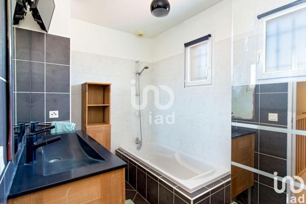 Maison à vendre 4 pièces 86 m² Roquebrune-sur-Argens