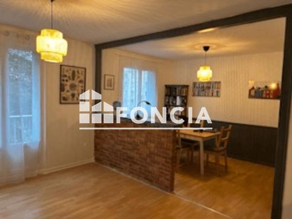 Location Appartement 4 pièces 60.51 m² - 23 BOULEVARD J-J. ROUSSEAU Bourgoin-jallieu 38300