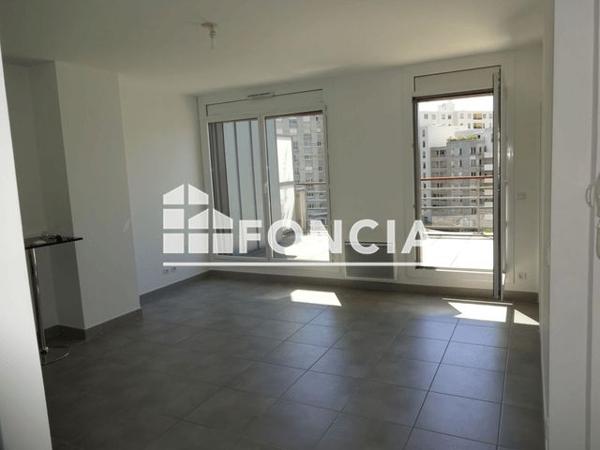 Location Appartement 2 pièces 51.93 m² - 15 RUE PROFESSEUR RENE GUILLET Lyon 69003