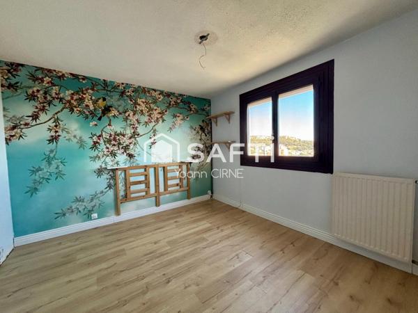 Appartement T4 (84m2) avec terrasse et vue dégagée