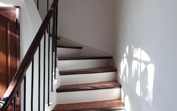 Maison à louer    4 pièces •  Esparron