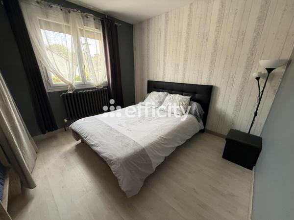 Maison
         5 pièces
        - 110 m² Exclusivité 355 000 € *