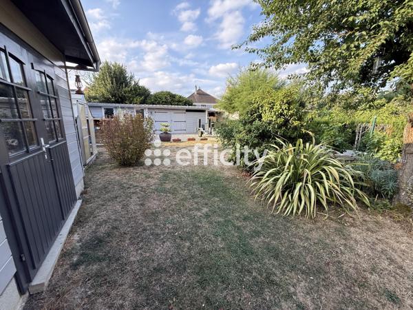 Maison
         5 pièces
        - 110 m² Exclusivité 355 000 € *