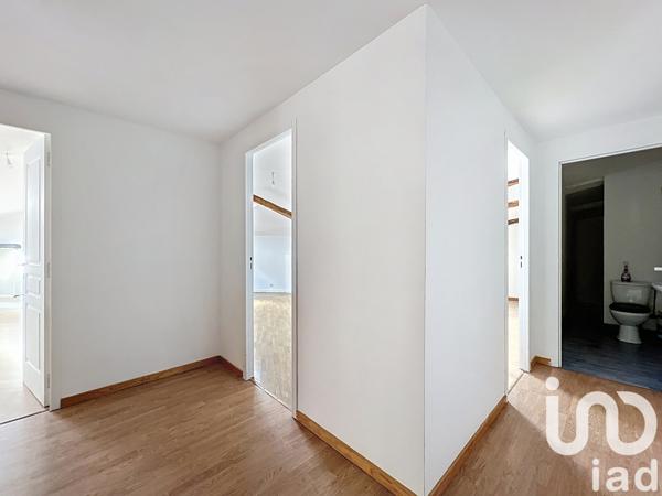 Maison à vendre 6 pièces 150 m² Saint-Georges-de-Luzençon