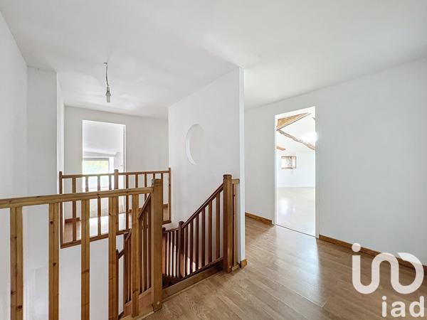 Maison à vendre 6 pièces 150 m² Saint-Georges-de-Luzençon
