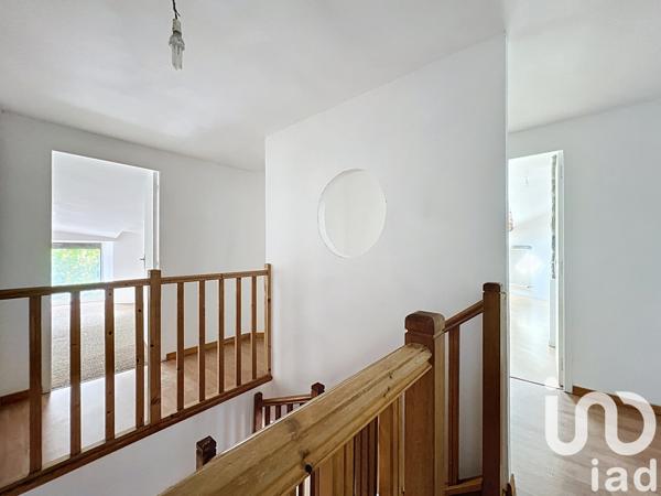 Maison à vendre 6 pièces 150 m² Saint-Georges-de-Luzençon