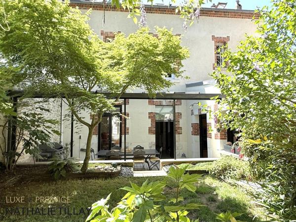 A vendre ORLEANS Dunois, maison bourgeoise avec jardin