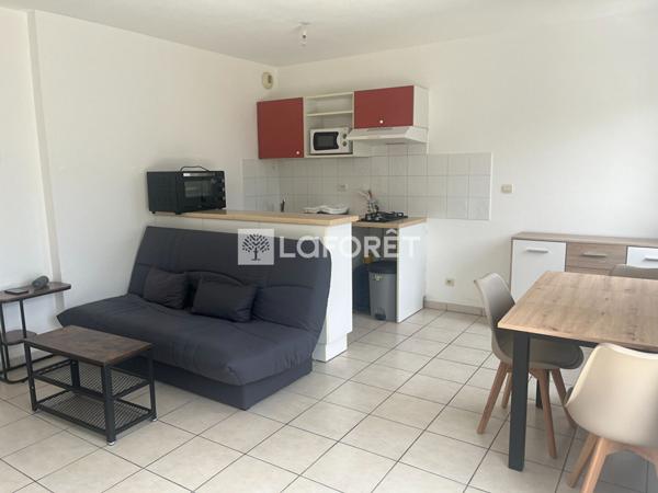 Location appartement près de VILLEFONTAINE - 2 pièce(s) - 39 m² - 695 €/mois