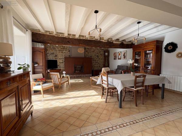 Corps de ferme à vendre à Martigné-Ferchaud en Ille-et-Vilaine (35640), ref : 44072-35