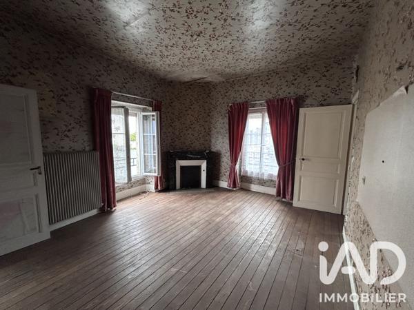 Maison à vendre 7 pièces 182 m² Saint-Rémy-du-Val