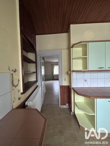 Maison à vendre 7 pièces 182 m² Saint-Rémy-du-Val