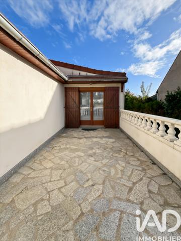 Maison à vendre 6 pièces 160 m² Brie-Comte-Robert