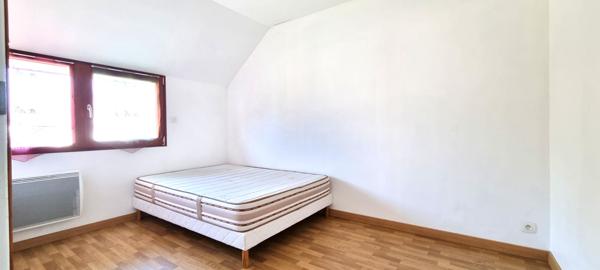 Talensac (35160) Belle maison de type 5 pièces proche toutes commodités