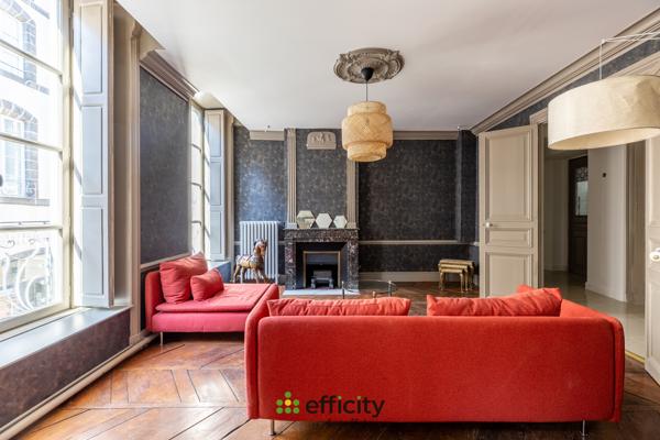 Appartement
         4 pièces
        - 128 m² 257 000 € *