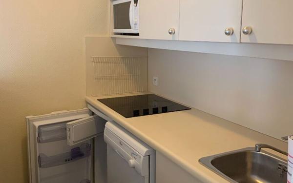 Appartement à louer    3 pièces • 47,90 m2 Paris 19