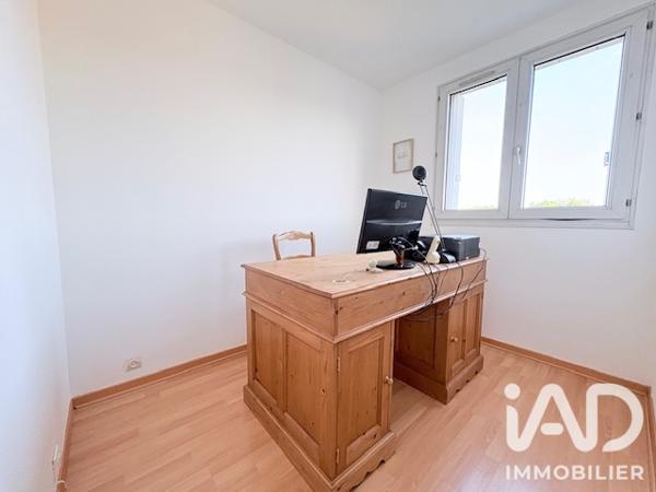 Appartement à vendre 4 pièces 68 m² Montigny-le-Bretonneux