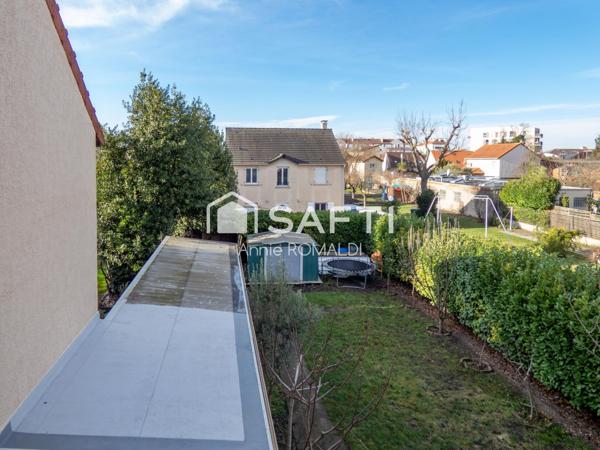 MAISON FAMILIALE LUMINEUSE AVEC DEPENDANCE ET SOUS SOL TOTAL