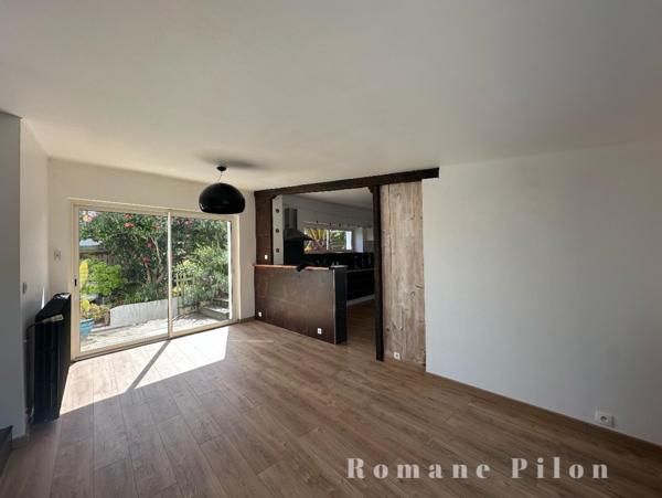 PLOUGONVELIN-maison 6 pièces