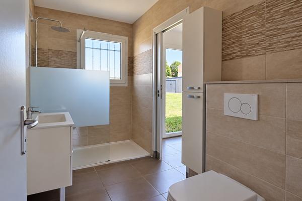 A VENDRE MAISON T5 99 m² 700 m² DE TERRAIN