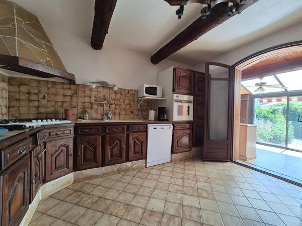 Maison Balaruc Les Bains 6 pièce(s) 170 m2 avec véranda