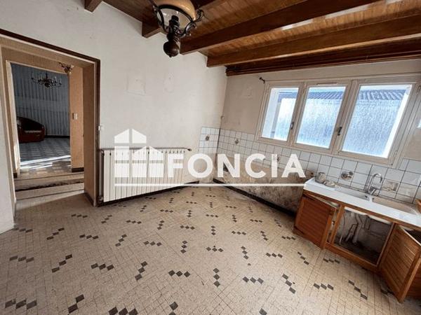 À vendre Maison 3 pièces 93 m² - Cherves-richemont 16370