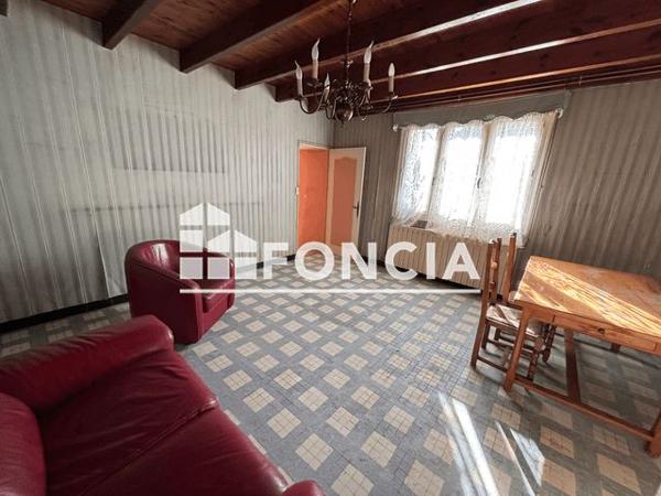 À vendre Maison 3 pièces 93 m² - Cherves-richemont 16370