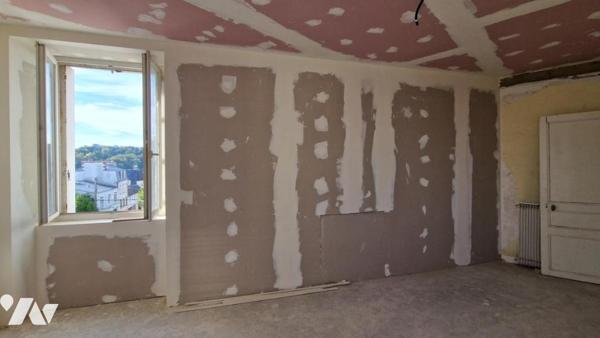 APPARTEMENT A RENOVER-PROXIMITE IMMEDIATE GARE