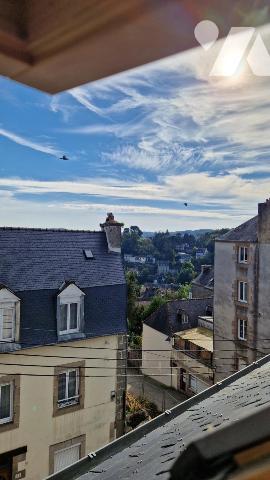 APPARTEMENT A RENOVER-PROXIMITE IMMEDIATE GARE