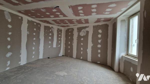 APPARTEMENT A RENOVER-PROXIMITE IMMEDIATE GARE