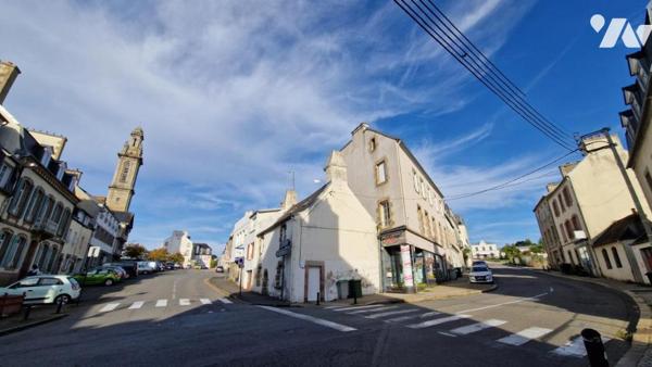 APPARTEMENT A RENOVER-PROXIMITE IMMEDIATE GARE