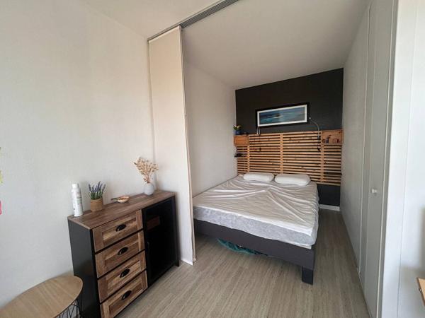 APPARTEMENT à VAUX SUR MER