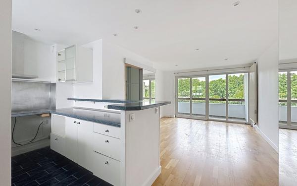Appartement à louer    2 pièces • 3 943 m2 Champigny-sur-Marne