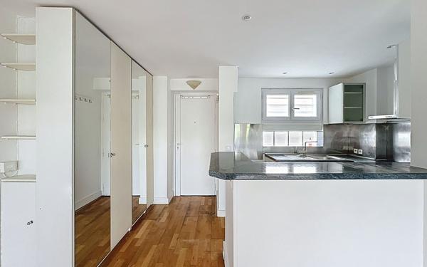 Appartement à louer    2 pièces • 3 943 m2 Champigny-sur-Marne